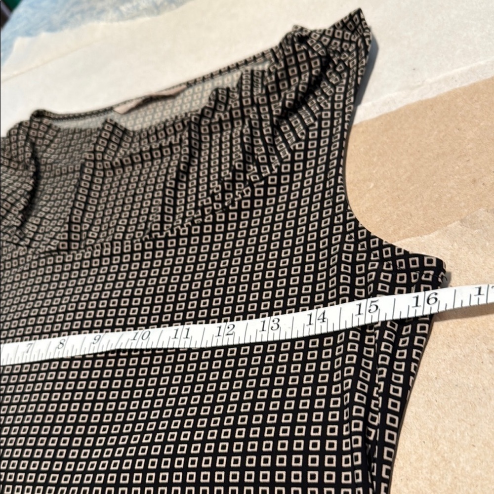 Banana Republic Factory Geometric Sleeveless Top - Picture 4 of 7